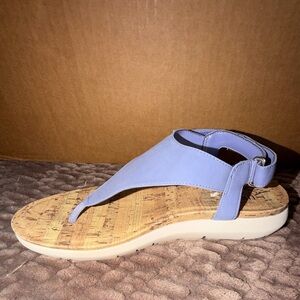 Naturalizer periwinkle Blue Women's Sandals
Size 9 suede material